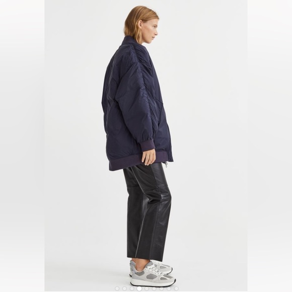 Oversized Down Bomber Jacket 💙 Navy Blue - Picture 3 of 7